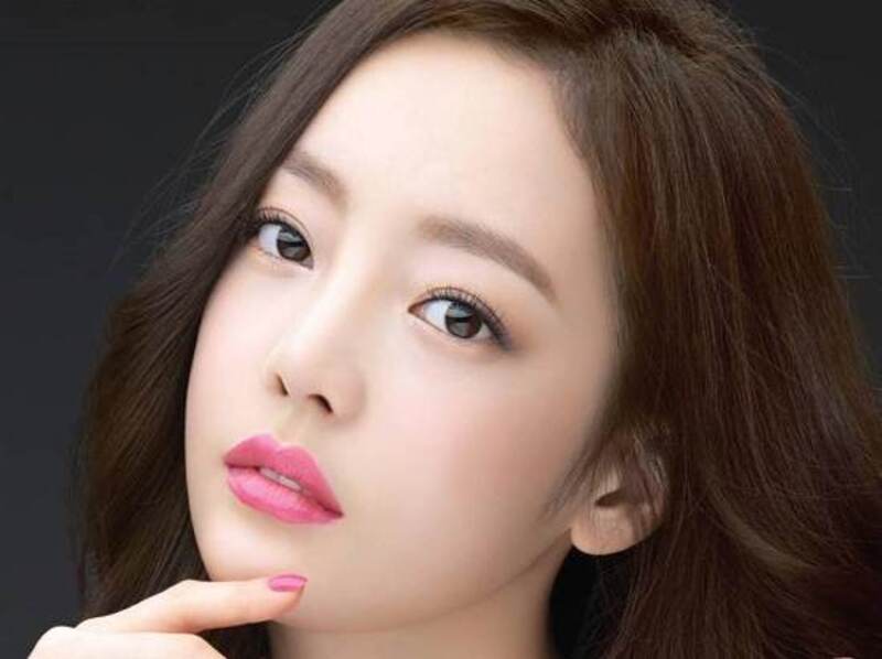 Nhấn mí mắt ở đâu đẹp tại Sài Gòn? 2 Nhấn mí mắt ở đâu đẹp tại sài gòn